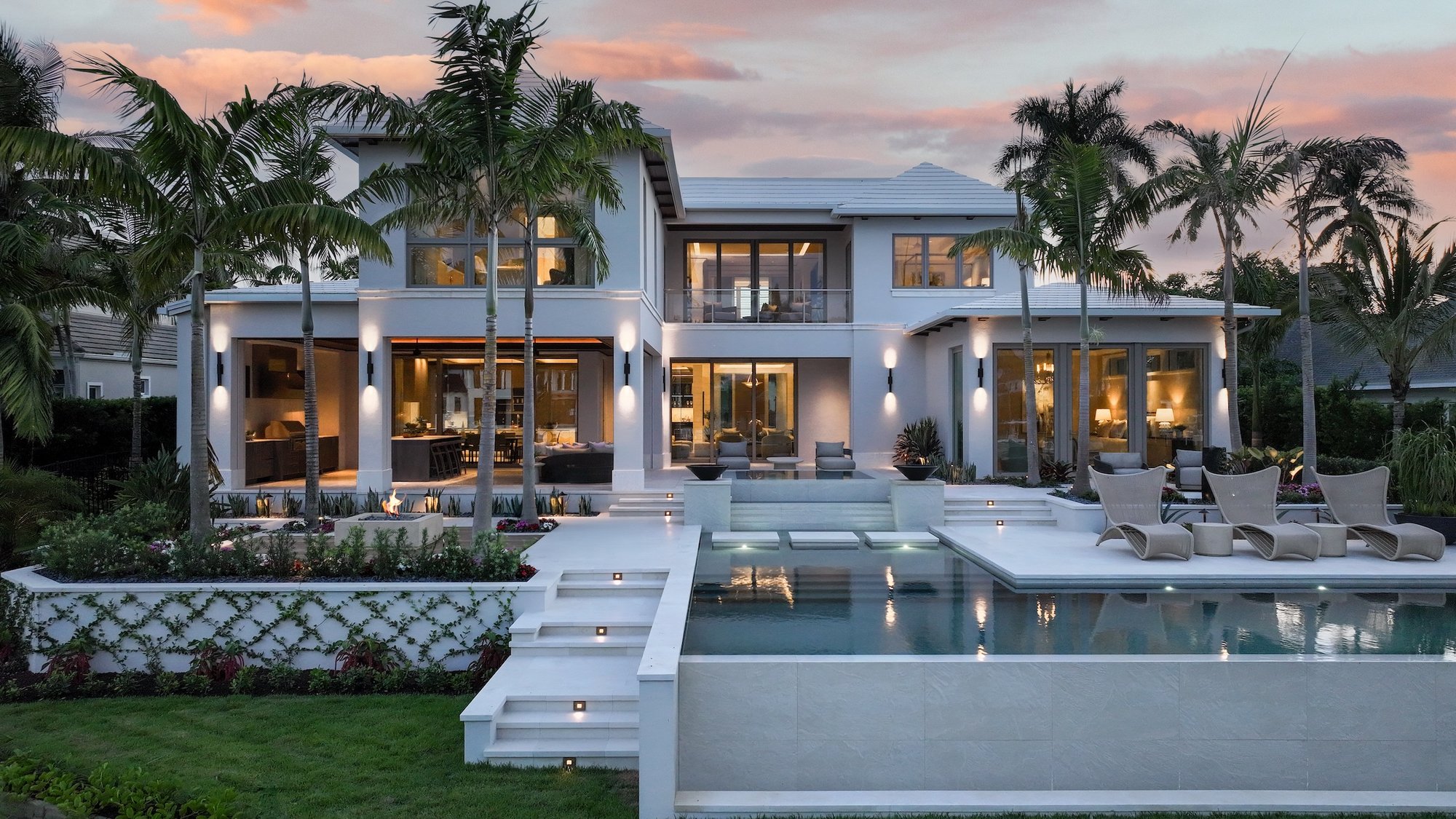 BE_3233 Gin Ln_Rear Elevation Dusk_Header BE_3233 Gin Ln_Rear Elevation Dusk_Header