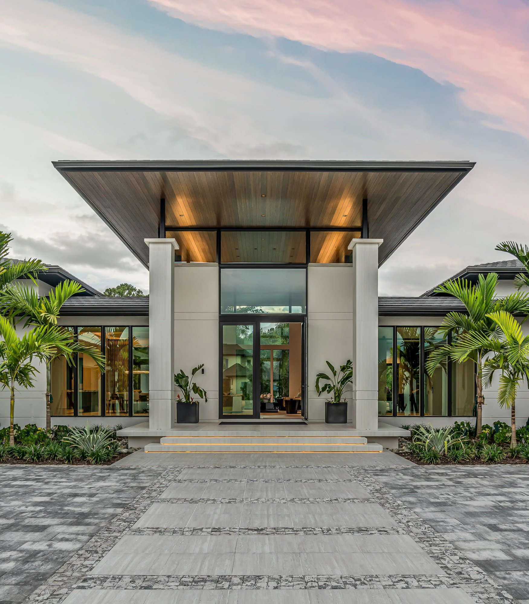 Manchen_Residence_Grey Oaks_Front_Elevation_Details