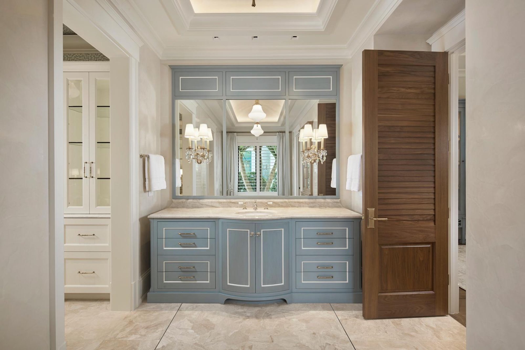 3373 Rum Row_Master Bath (Her) 2