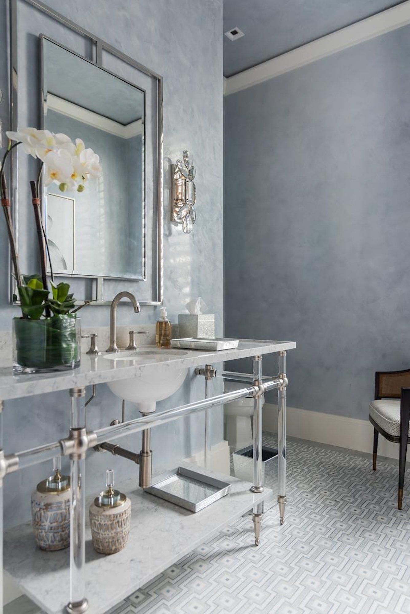 6_700 Admiralty Parade_Hall Half Bathroom 2