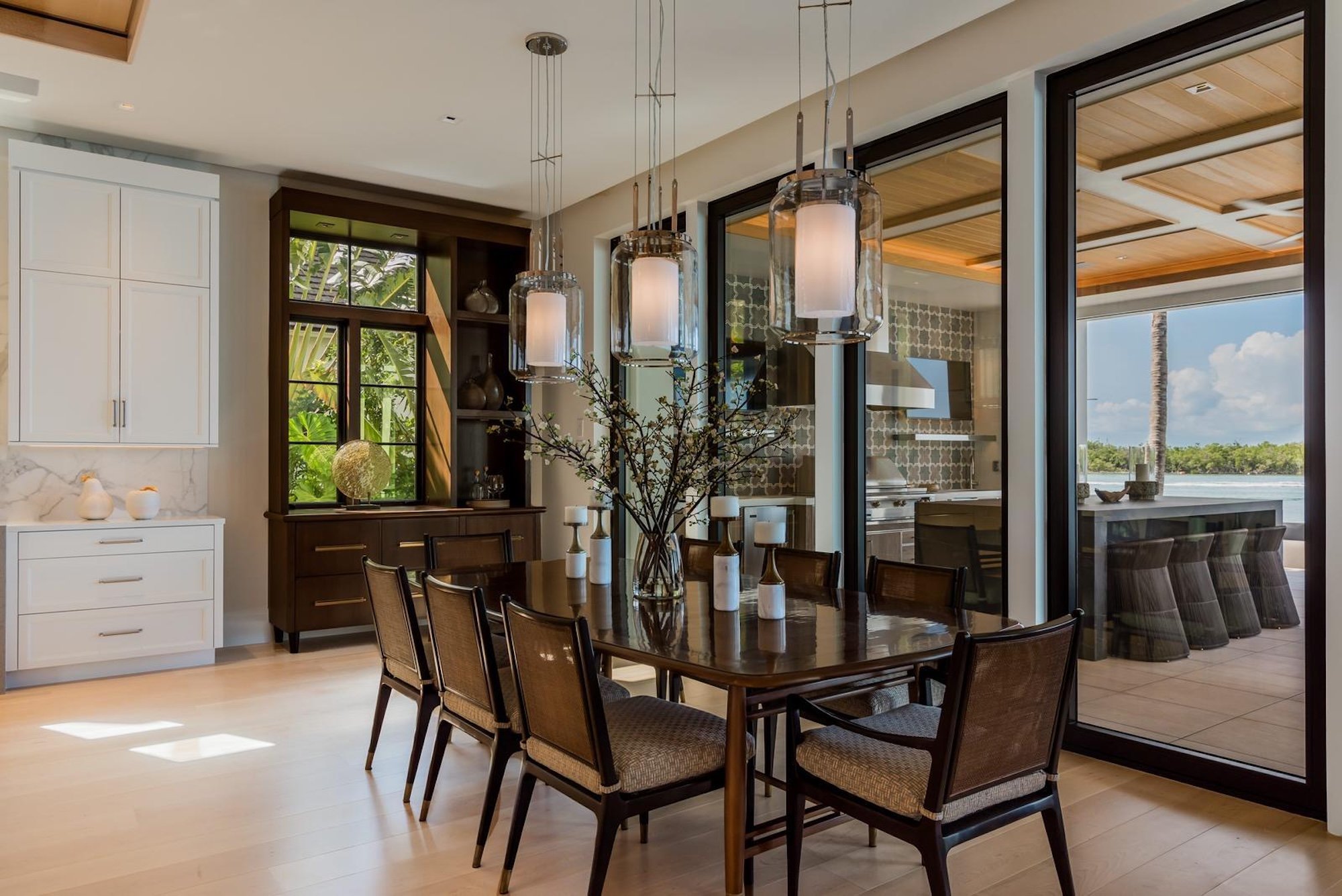 5_700 Admiralty Parade_Dining