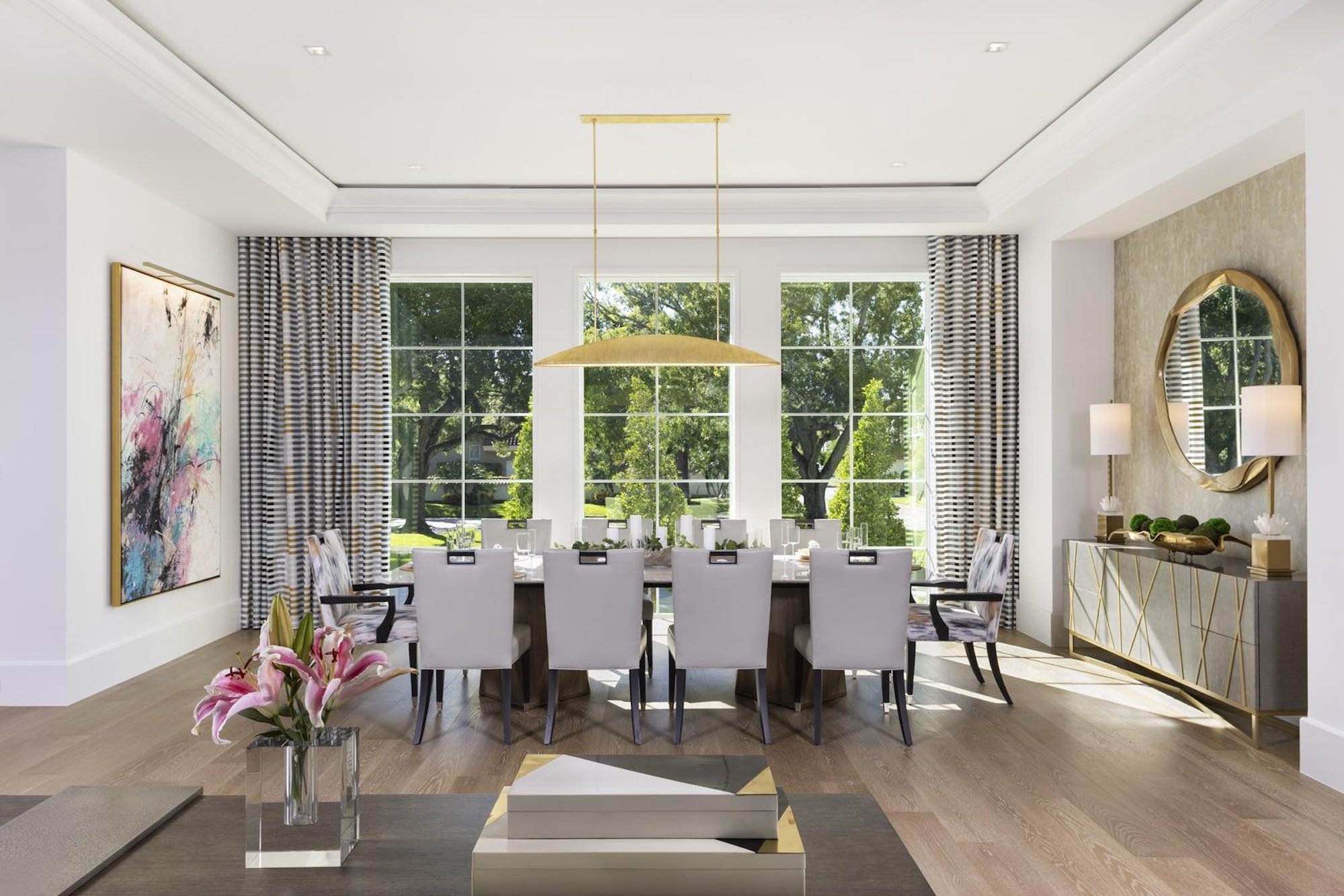 LH_2075 Gordon Dr E_Dining