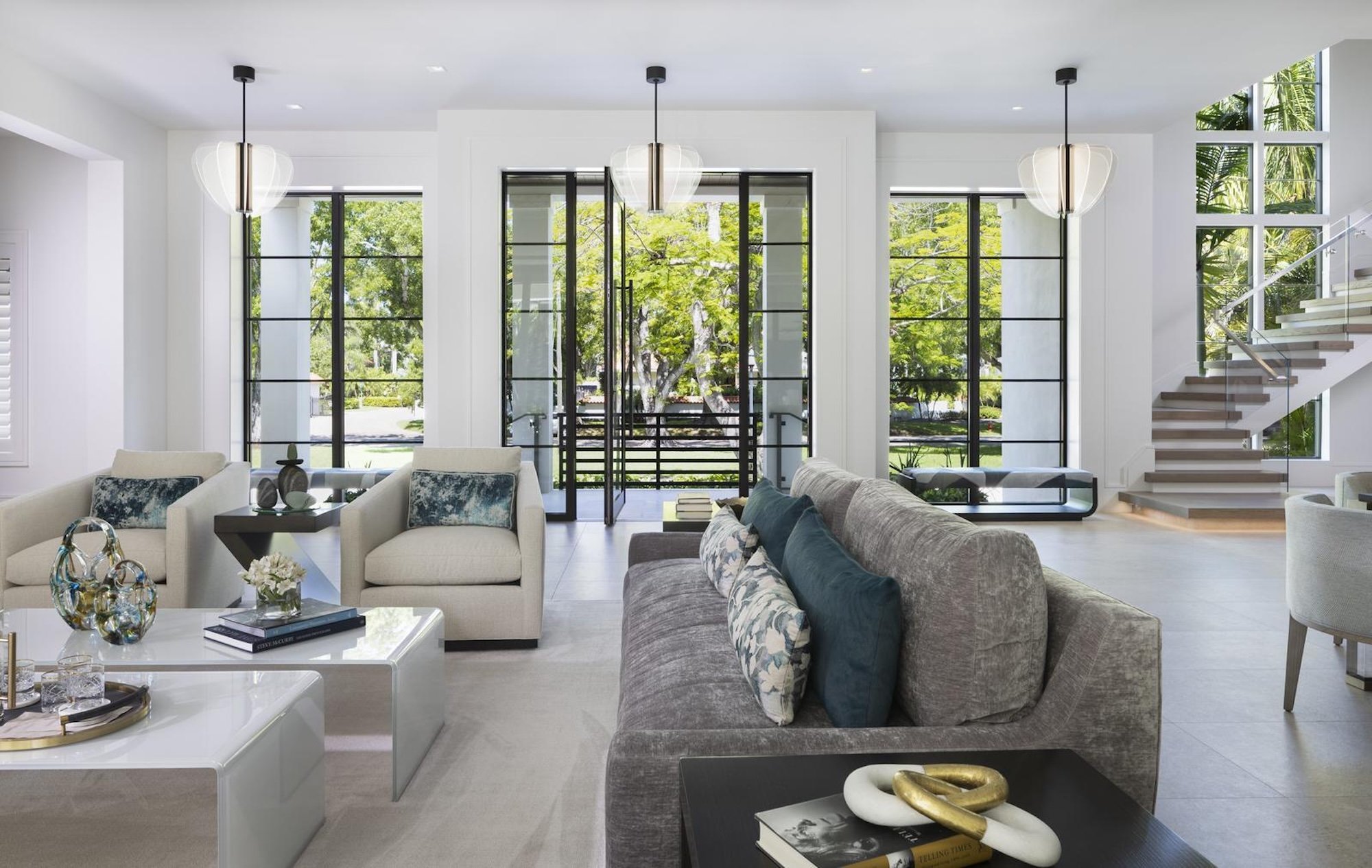 LH_2021 Gordon Dr E_Great Room