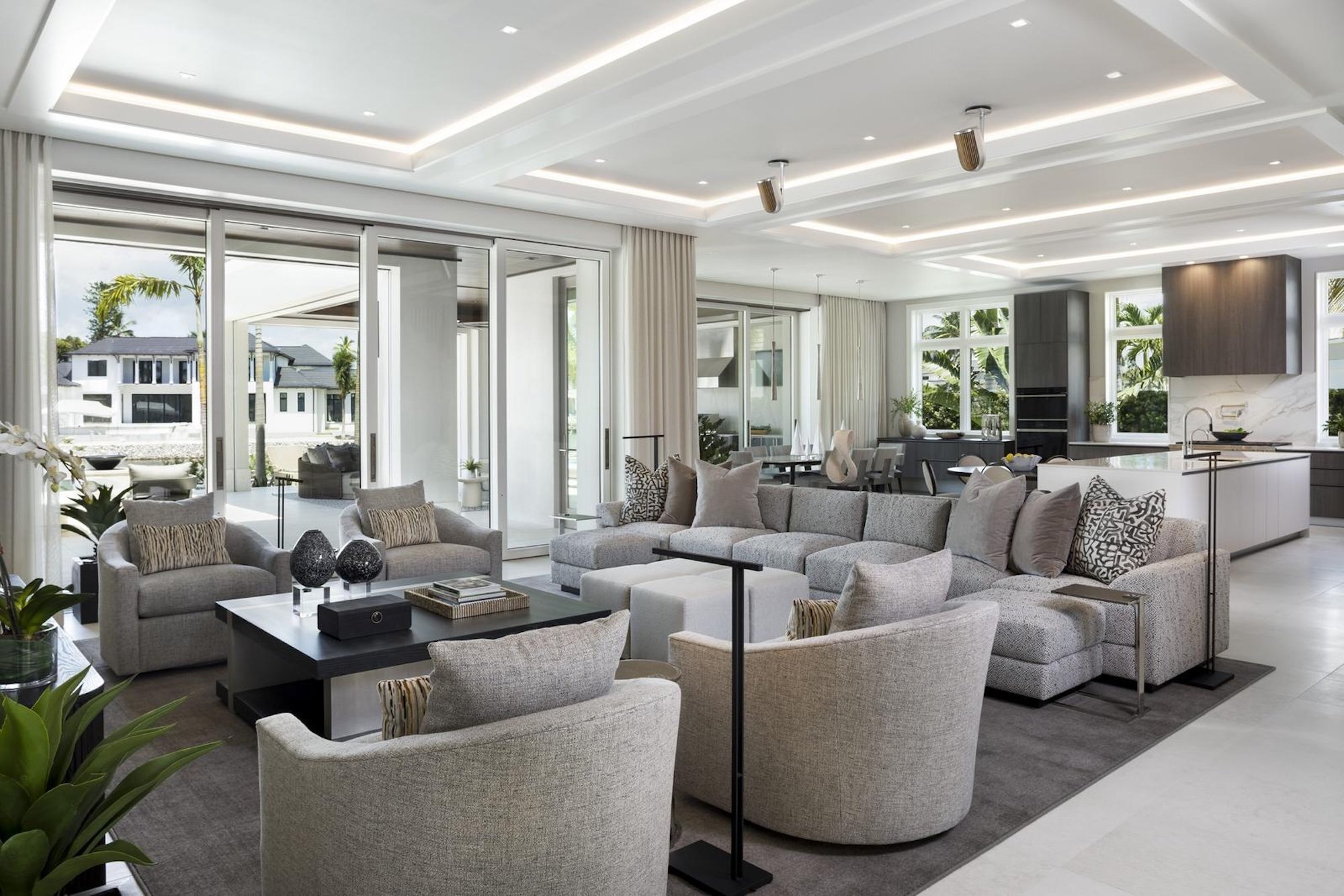 LH_3233 Gin Ln_Great Room