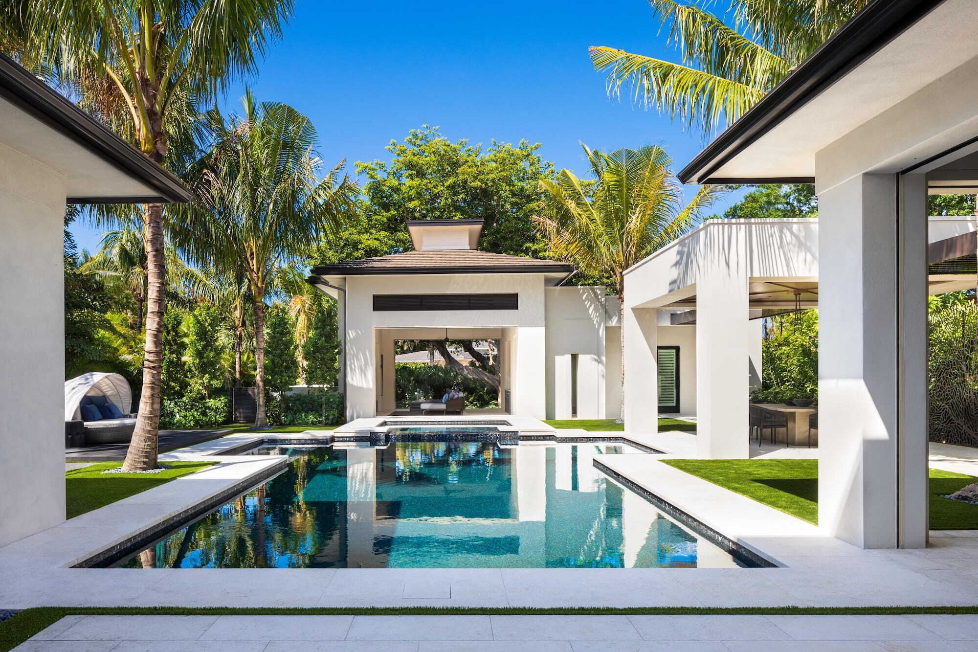 LH_477 3rd St. N_Outdoor Living2