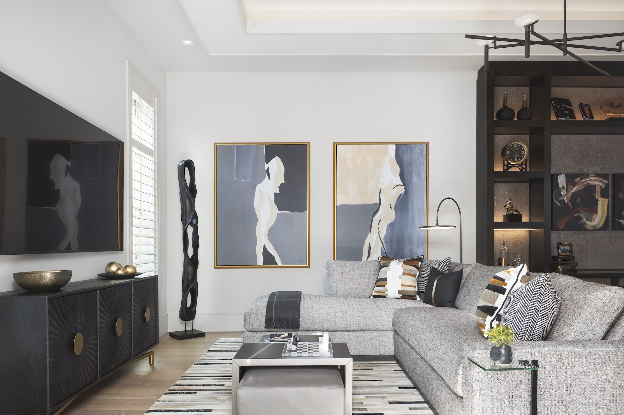 ©35LH_2021 Gordon Dr E_Den