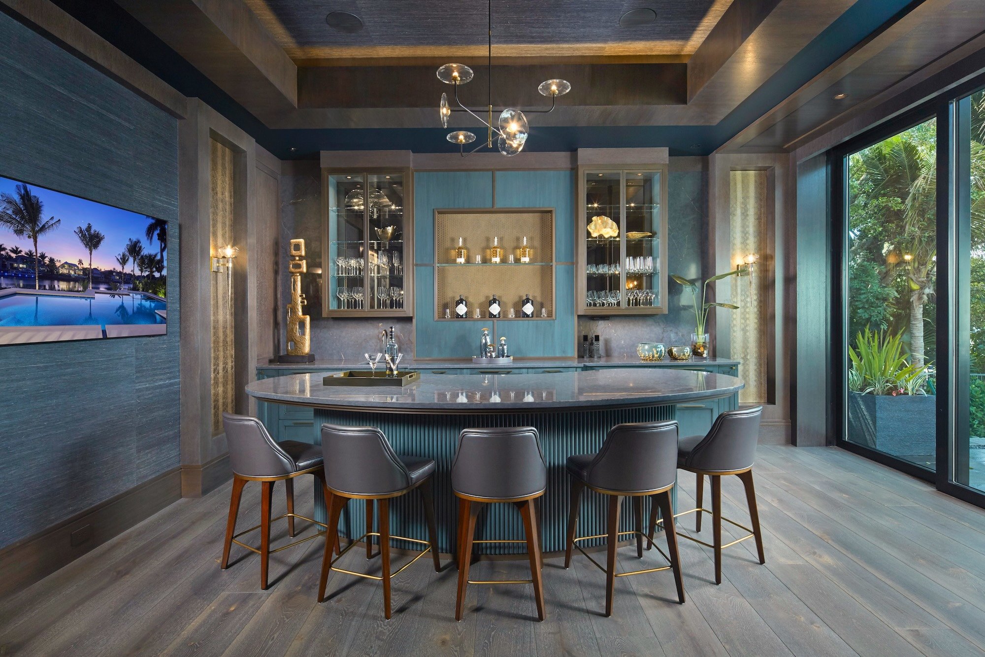 3220RumRow_Clubroom Bar