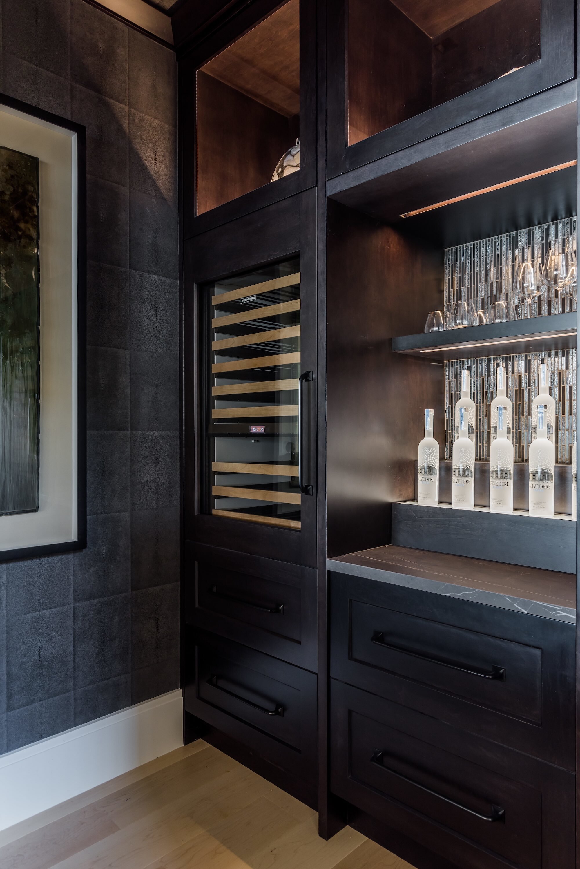 B_700 Admiralty Parade_Bar Detail 2