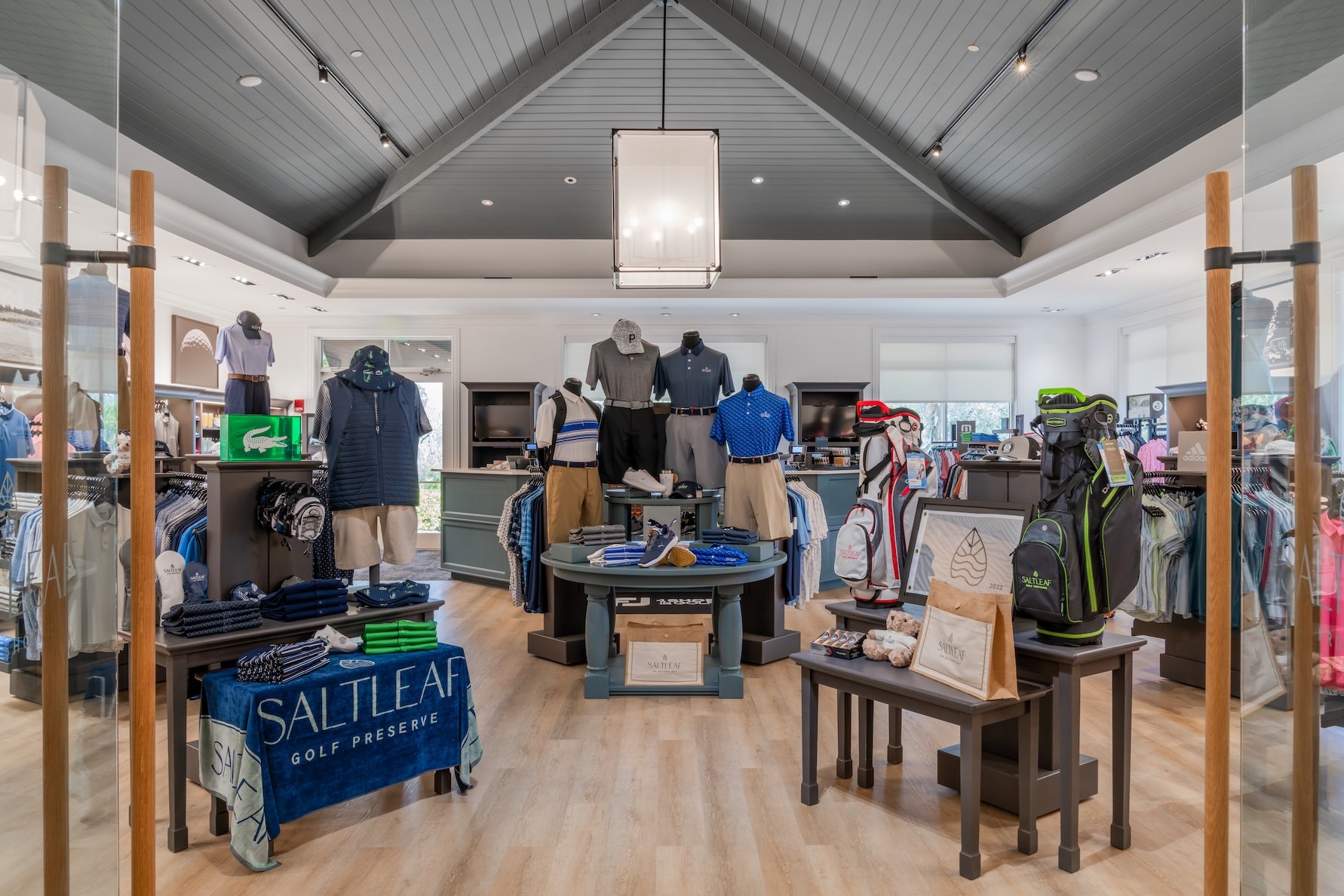 SLT Golf Clubhouse Proshop (1)