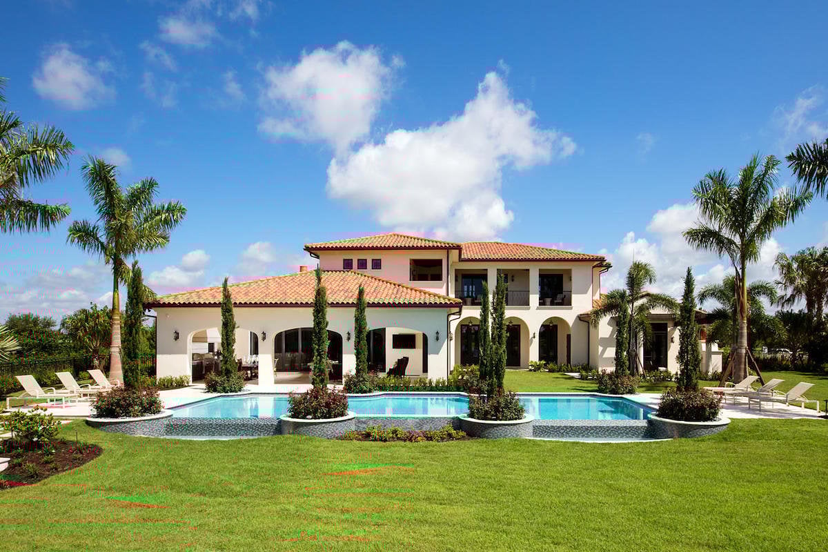 15506AnchoragePl_LWR_Buda_RearEL