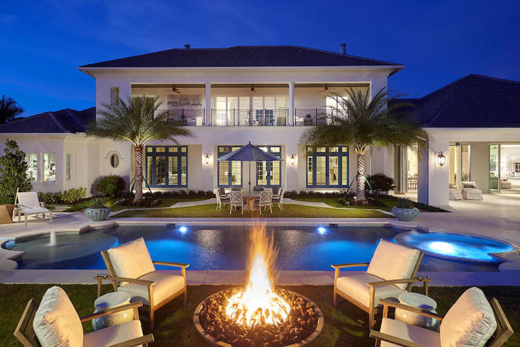 Give your luxury house the glamour and class that it deserves by adding a custom pool.