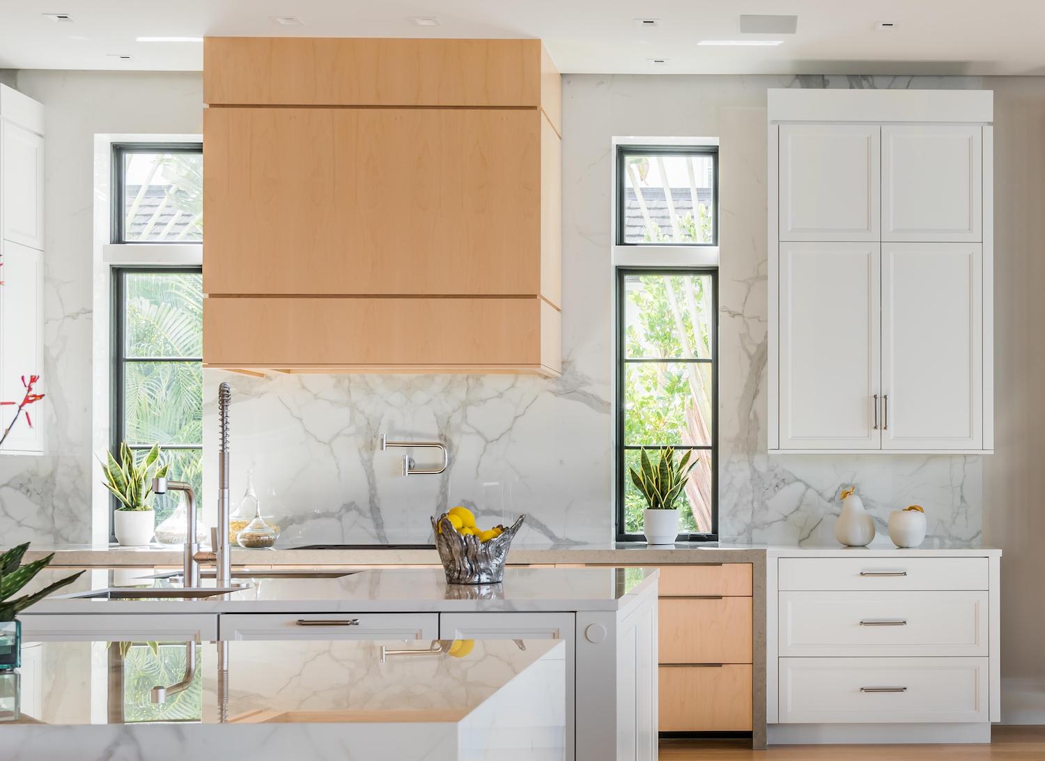 must have features for luxury kitchen