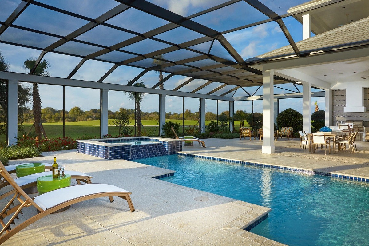 Sarasota homebuilder, London Bay, is offering an End of Season Sales Event for its Sarasota new home